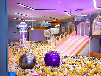 LUGANO RESORT & SPA CAM RANH 5*