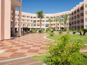 BEACH ALBATROS RESORT HURGHADA  4*