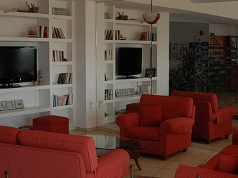 NIFOREIKA BEACH HOTEL & BUNGALOWS 3*