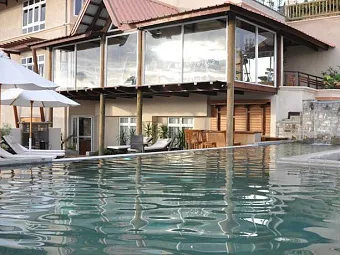 AANARI HOTEL & SPA 3*