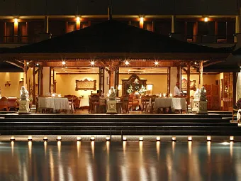 Отель NUSA DUA BEACH HOTEL & SPA 5*