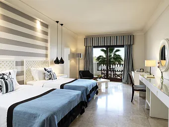 Juweira Boutique Hotel (+16) 4*