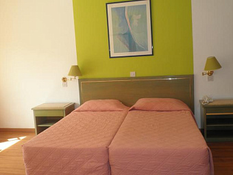 PARK BEACH HOTEL 3*