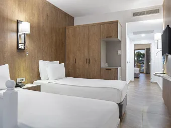 NIRVANA COSMOPOLITAN 5*