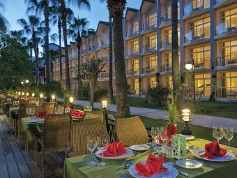 DOBEDAN WORLD PALACE 5*