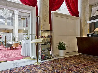 GRANDHOTEL PUPP 5*