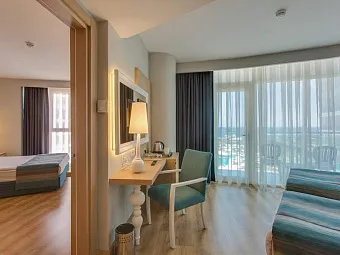 Отель SHERWOOD BREEZES RESORT HOTEL 5*