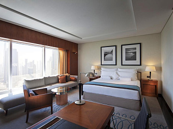 JUMEIRAH EMIRATES TOWERS 5*