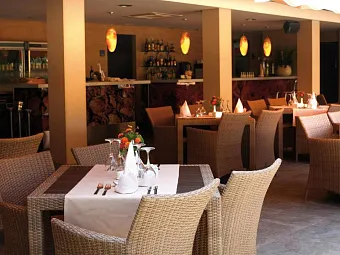 Отель OCCIDENTAL CALA VINAS 4*
