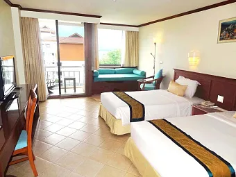 Отель PINNACLE GRAND JOMTIEN PATTAYA 4*