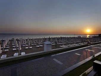 GRAND SIDE HOTEL 4*