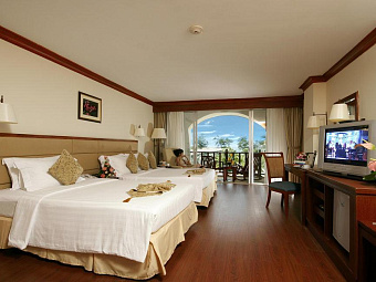    PHUKET GRACELAND RESORT 4+*