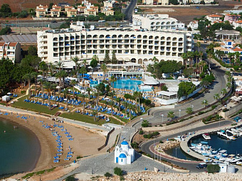 GOLDEN COAST HOTEL 4*