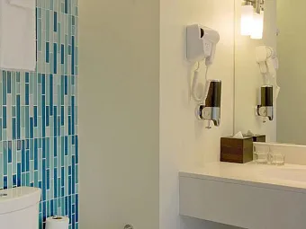  Отель HOLIDAY INN EXPRESS PHUKET PATONG BEACH CENTRAL 3*, Таиланд, Пхукет.