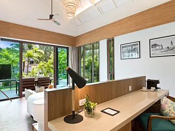 OUTRIGGER KHAO LAK BEACH RESORT 5*