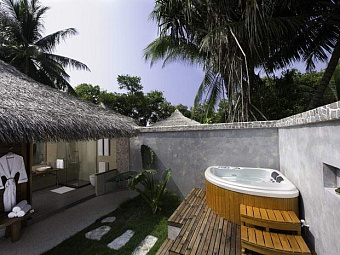 KURAMATHI ISLAND RESORT 4*