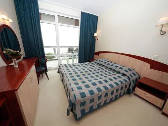 Отель LILIA 4*