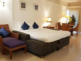 Отель ANDAMAN SEA VIEW HOTEL 4*