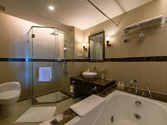 SUNRISE NHA TRANG BEACH HOTEL & SPA 5*