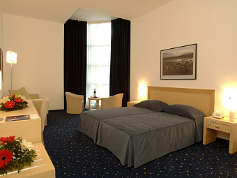 BLUE STAR HOTEL BUDVA 4*