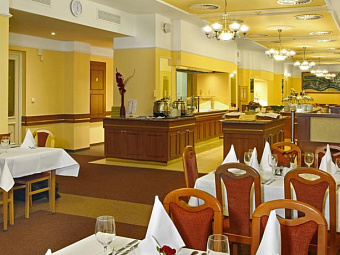  Отель SPA HOTEL VLTAVA 4*