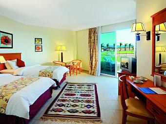 Отель AMWAJ BLUE BEACH RESORT & SPA 5*