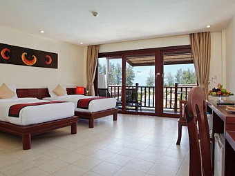 ARINARA BANGTAO BEACH RESORT 4*