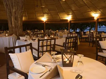Отель MAKUNUDU ISLAND 5*