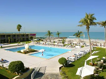  Отель LOU`LOU`A BEACH RESORT 3*, Шарджа.