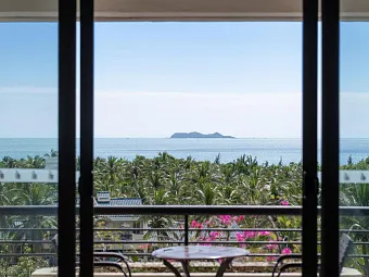 PALM BEACH RESORT & SPA SANYA 4*