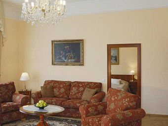   BRISTOL KRALOVSKA VILLA 4*