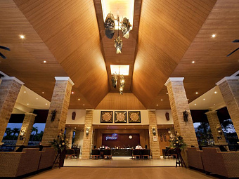 Отель PINNACLE GRAND JOMTIEN PATTAYA 4*
