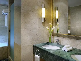 Отель JORDAN VALLEY MARRIOTT DEAD SEA RESORT & SPA 5*