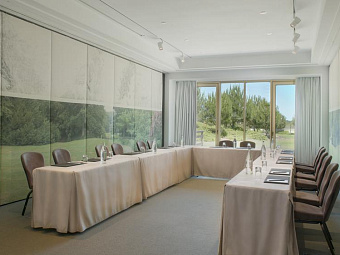Отель TIVOLI VICTORIA 5*
