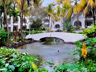 Отель CASUARINA RESORT & SPA 3*