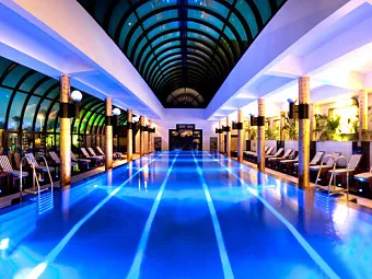 Отель AMATHUS BEACH LIMASSOL 5*.