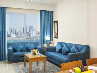 Отель GOLDEN TULIP SHARJAH HOTEL APARTMENTS 4*