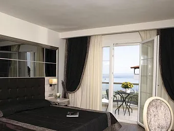 ELINOTEL APOLAMARE 5*