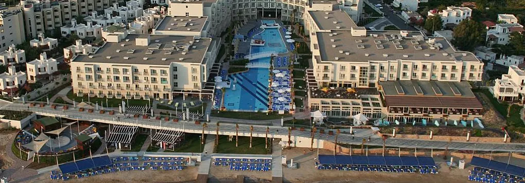 Отель LA BLANCHE RESORT & SPA 5*