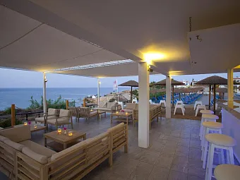 Отель MALAMA BEACH HOLIDAY VILLAGE 4*