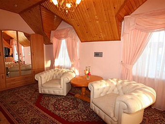 Курортный комплекс СОСНОВАЯ РОЩА 4*