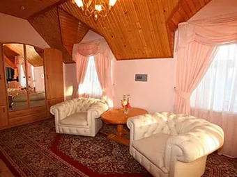 Крым. Ялта. п. Гаспра. Отель СОСНОВАЯ РОЩА 4*