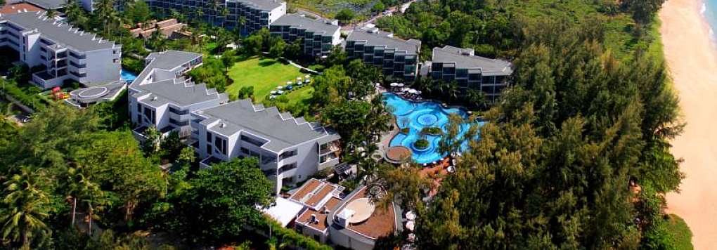 Отель HOLIDAY INN RESORT PHUKET MAI KHAO BEACH 4*, Таиланд, Пхукет.
