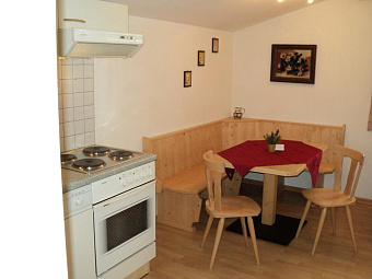  GOTTHARDT APARTMENTHAUS 3*