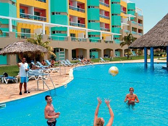 Занятия спортом на территории отеля BELLEVUE PALMA REAL 4*