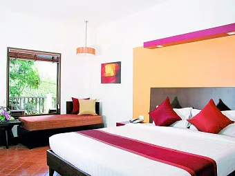 Отель ALL SEASONS NAIHARN PHUKET 4*