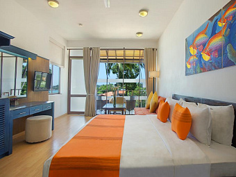 Отель CALAMANDER UNAWATUNA BEACH 3*