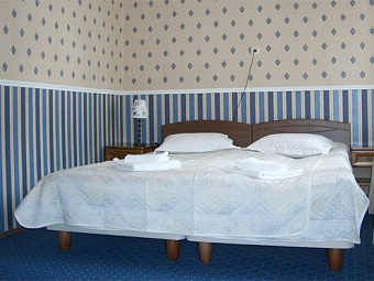 Отель БАЛКАРИЯ 3*