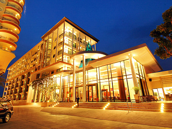  LONG BEACH GARDEN HOTEL & SPA 4 *