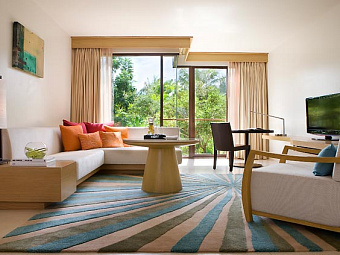 RENAISSANCE PHUKET RESORT & SPA 5*